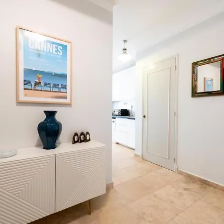 Apartament Rez-de-jardin Croisette Face A La Plage, Garage - Rez-de-jardin Croisette Face A La Plage, Garage Mae-3083 *